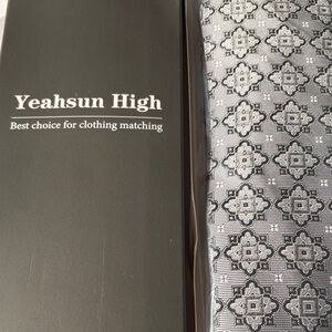 Silver Patterned Men's Tie